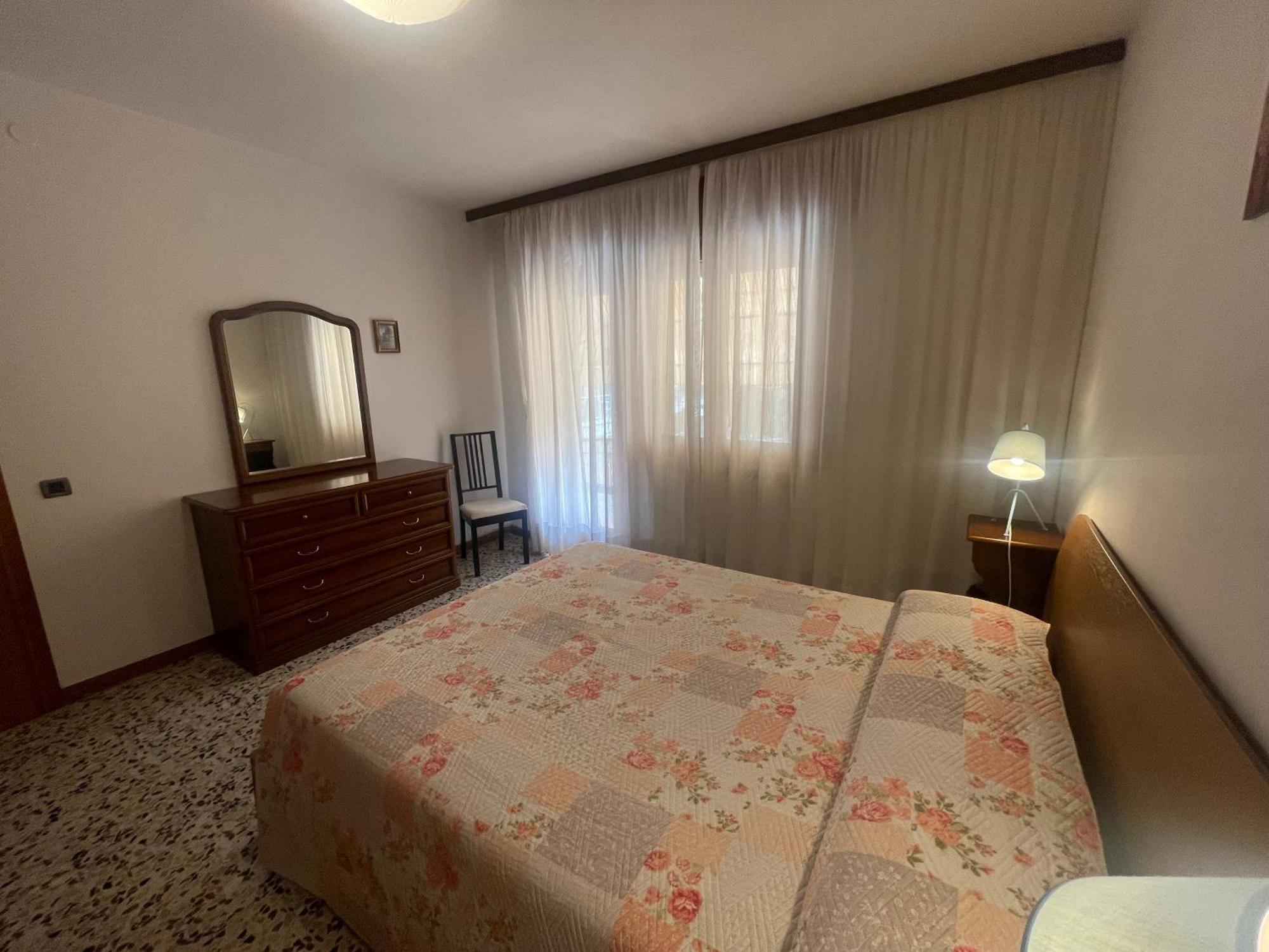 Appartamento Falconera 3 Bedrooms - Agenzia Cocal *